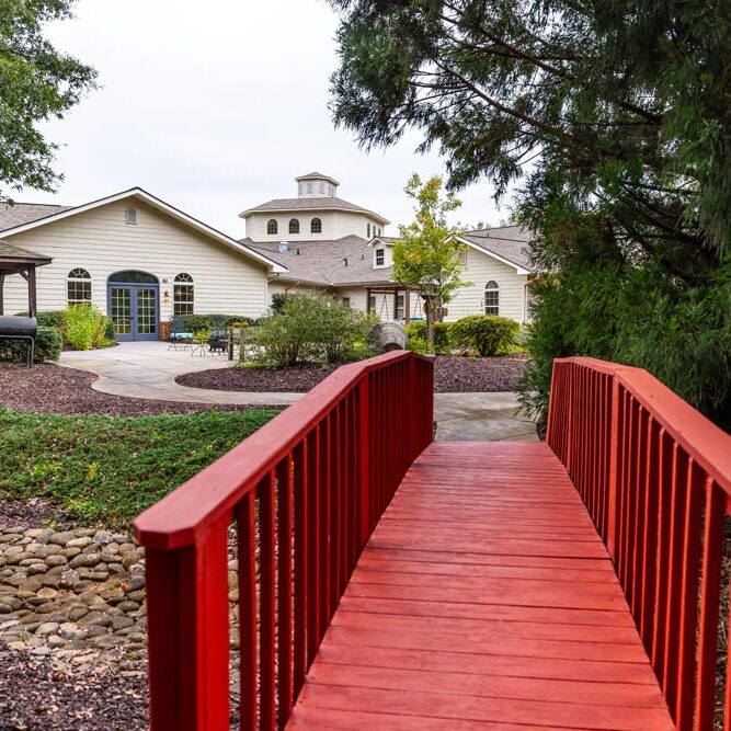 walking-path-the-gables-at-cobb-village